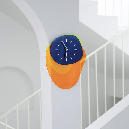 Leise Kinderzimmer Wanduhr bunt modern