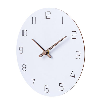 Minimalistische Wanduhr skandinavisches Design