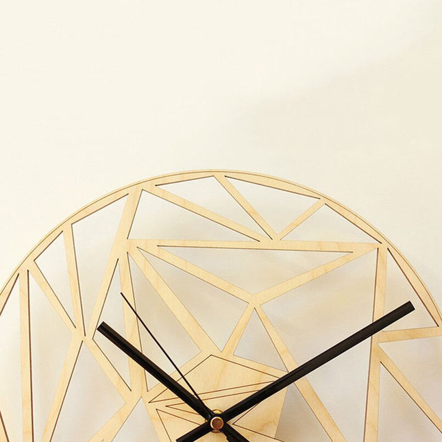 Geometrische Wanduhr Dreiecke aus Holz