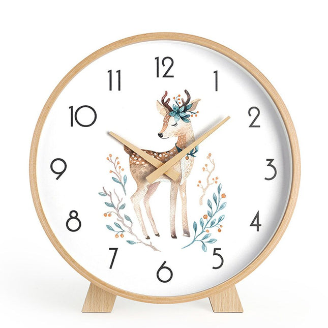 Minimalistische Tischuhr aus hellem Holz