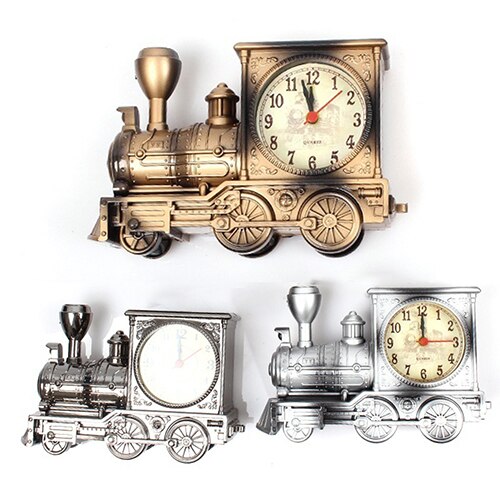 Tischuhr im Design einer Vintage-Lokomotive