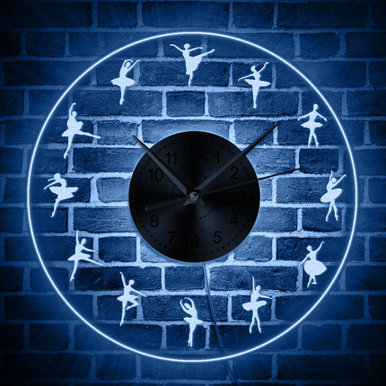 LED Wanduhr mit Ballerina Silhouetten