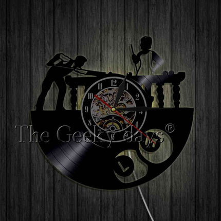 Billard Schallplattenuhr für das Spielzimmer