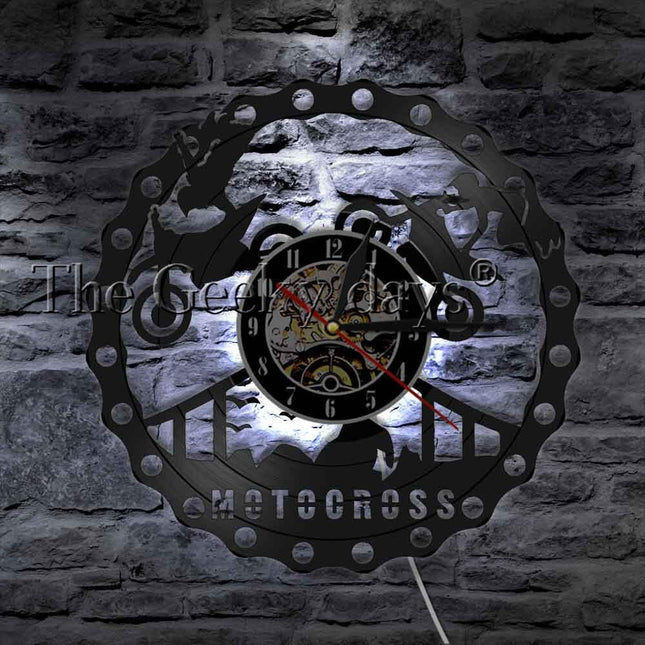 Motorrad Schallplattenuhr im Ketten-Design