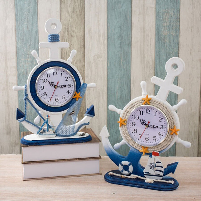 Maritime Tischuhr mit Leuchtturm Deko