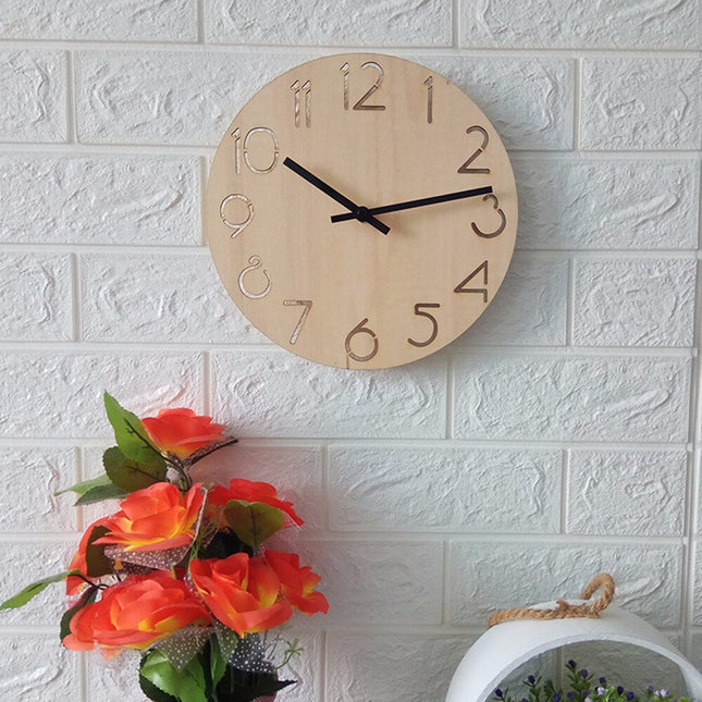 Minimalistische Vintage Wanduhr aus Holz