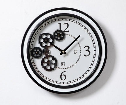 Wanduhr Industrial Design mit Zahnrädern