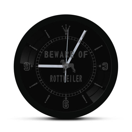 Rottweiler Hund Wanduhr mit LED-Beleuchtung