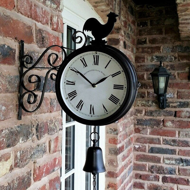 Bahnhofsuhr für Wand mit Hahn
