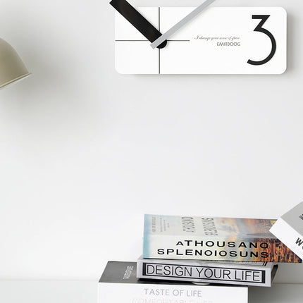 Rechteckige Wanduhr modernes minimalistisches Design