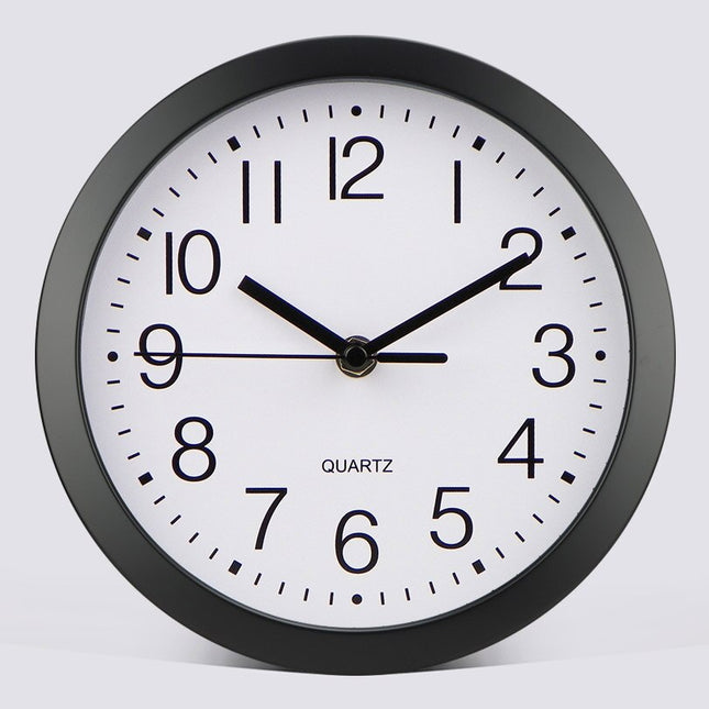 Kleine runde Wanduhr für Büro