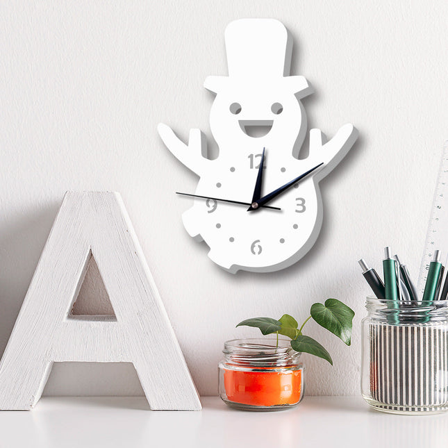 Wanduhr für Kinder als Schneemann