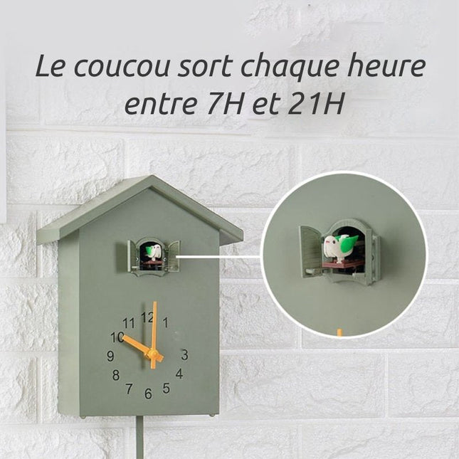 Moderne Kuckucksuhr für die Wand