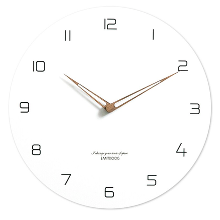 Schlichte Design Wanduhr fürs Badezimmer