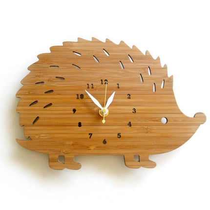 Wanduhr Igel aus Holz fürs Kinderzimmer