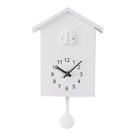 Moderne Kuckucksuhr für die Wand