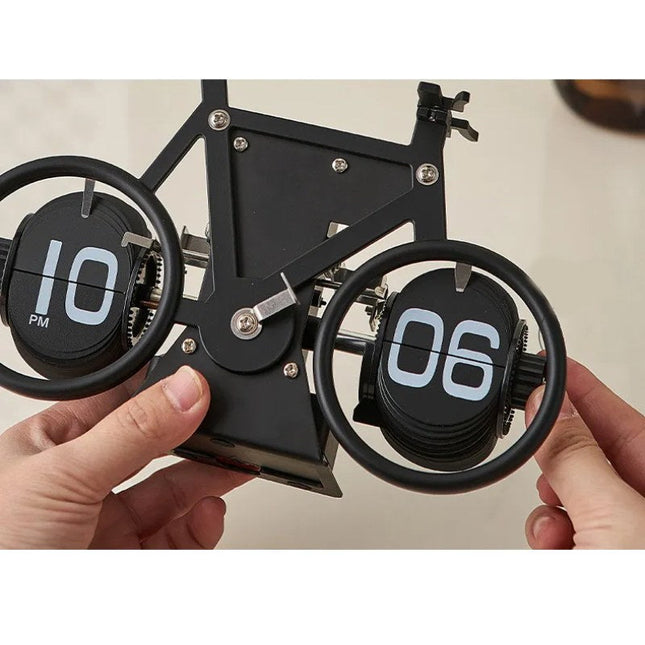 Tischuhr im Retro Fahrrad Design