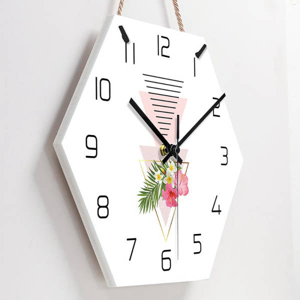 Geometrische Wanduhr Holz mit Blumen