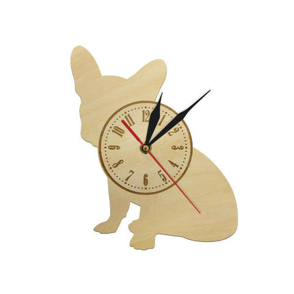 Wanduhr aus Holz in Hundeform