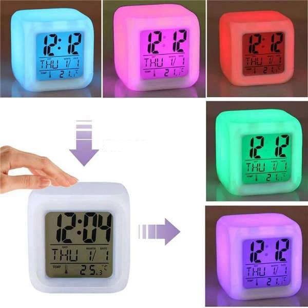 LED Wecker Würfel mit Farbwechsel