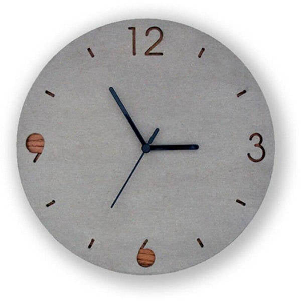 Graue Wanduhr aus Beton & Holz