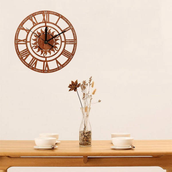 Wanduhr Sonne Holz römische Zahlen