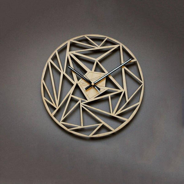 Geometrische Wanduhr Dreiecke aus Holz