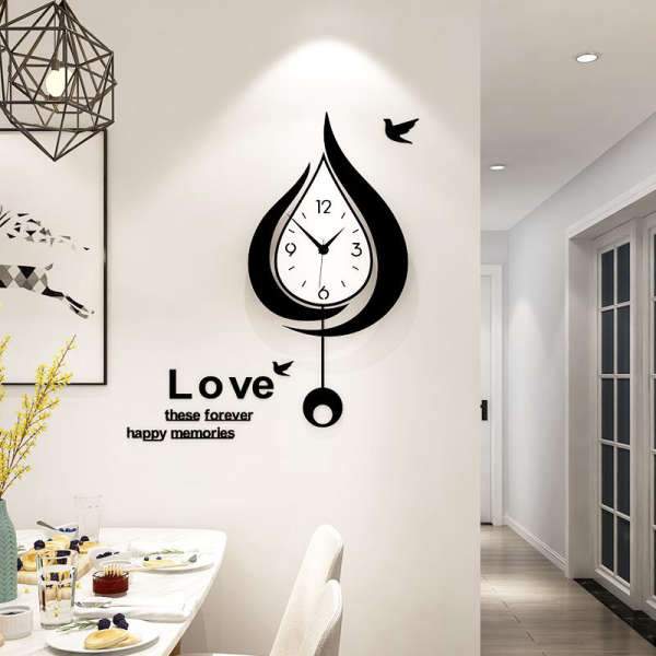 Große Design Pendeluhr in Tropfenform