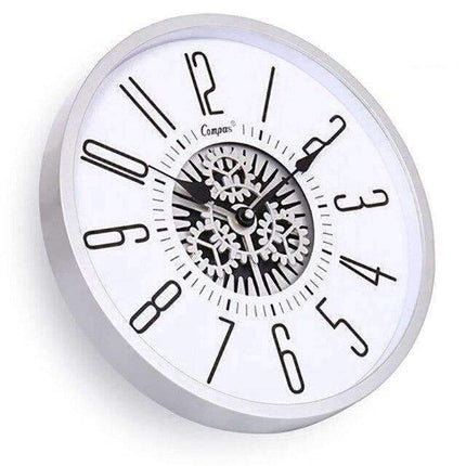 Wanduhr mit sichtbarem Zahnrad-Uhrwerk