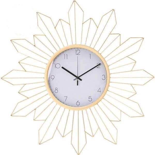 Große Metall Wanduhr im Sonnendesign