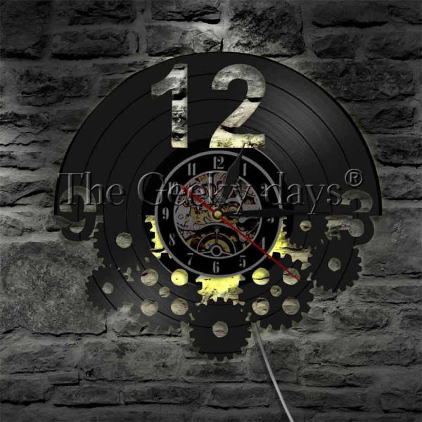 Steampunk Wanduhr Schallplatte mit LED