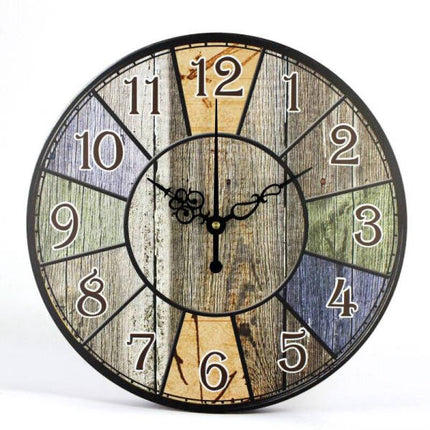 Runde Vintage Wanduhr in bunter Holzoptik